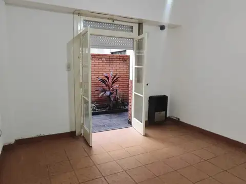 Departamento en Alquiler en Paternal, $ 850.000