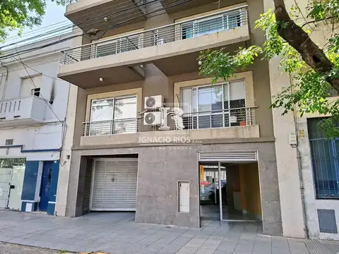 Triunvirato Avda 3500