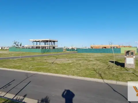 Terreno en Venta en Puertos - Barrio Amarras, USD 50.000