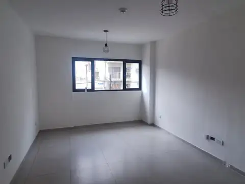 Oficina en Alquiler en Neuquén, Confluencia