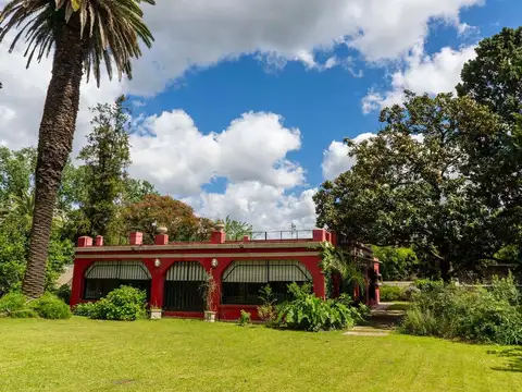 VENTA CASA QUINTA 5 AMB CON PILETA LA LONJA PILAR