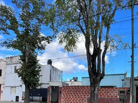 33  e/ 27 y 28