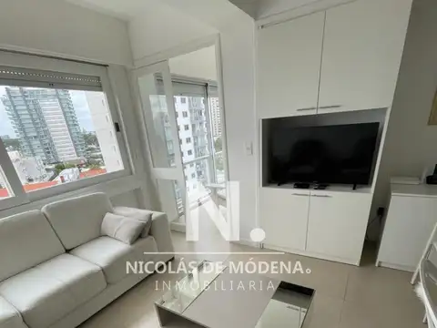 Departamento en Venta en Playa Brava, USD 215.000