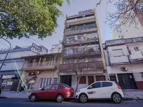 OPORTUNIDAD! Luminoso Departamento de 3 ambientes con balcón en Villa Pueyrredón
