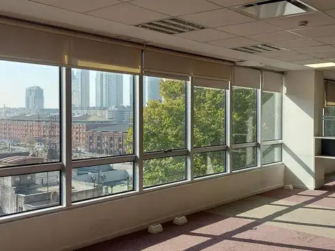 Oficina en Alquiler al Noroeste