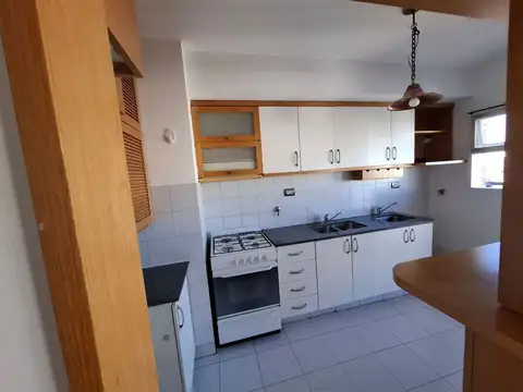 Departamento en Alquiler en Centro - Pueyrredon 1100