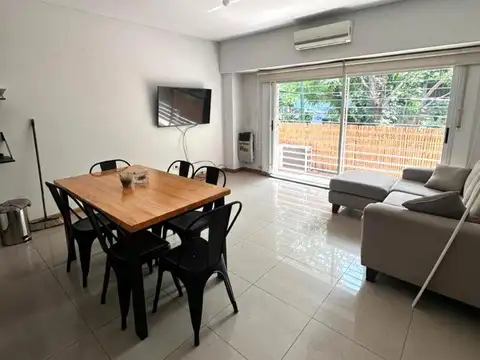 Tronador 4300, Piso 1