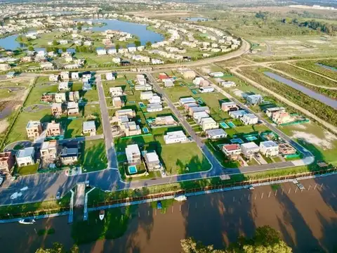 Terreno en Venta en Vila Marina II, USD 115.000