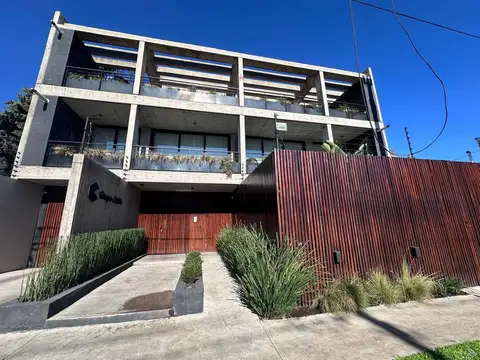 Departamento tres ambientes en alquiler en Ituzaingo