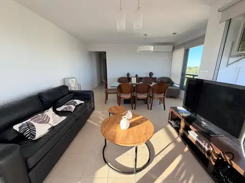 Departamento en Alquiler en Punta del Este, USD 1.500