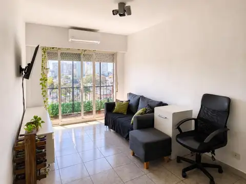 Venta departamento 2 ambientes en Nuñez, Balcón súper luminoso