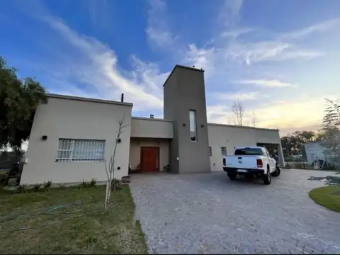Venta Casa Comarcas de Lujan - Club Santa Ines