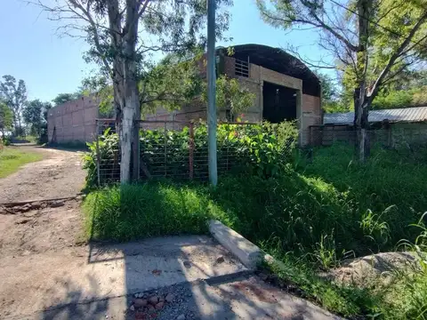 Galpón en Venta en Santa Ana, Santa María
