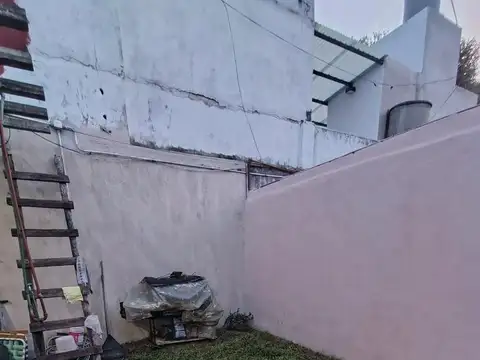 Depto Tipo Casa en Venta de 3 ambientes