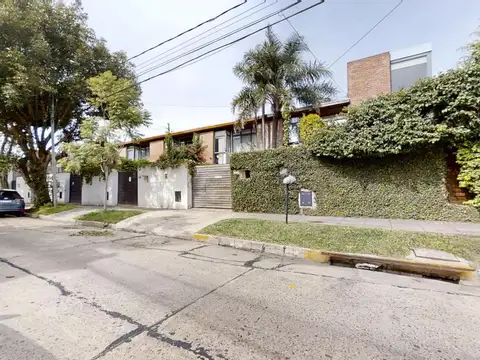 Casa en Venta en Martinez, USD 350.000