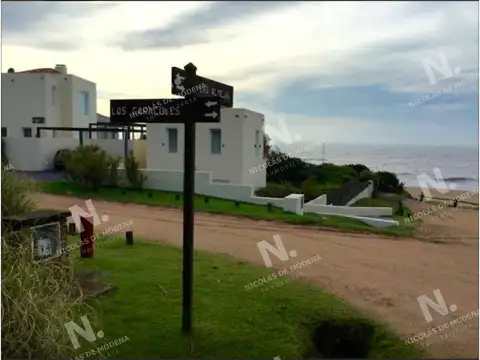espectacular casa con salida a la playa