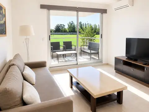 Departamento en Venta en Lagoon Pilar, USD 127.000