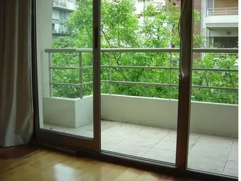 Hermoso Ambiente en las Cañitas  