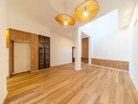 Depto Tipo Casa en Venta de 3 ambientes