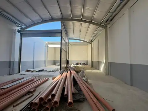 Galpon en Alquiler 59  mts Frente