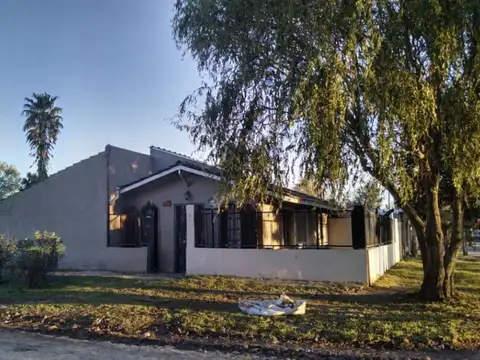 Alquiler 24 meses Casa 4 amb con garage y parque