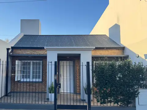 Casa en excelente estado en el corazón de B. Pizzurno