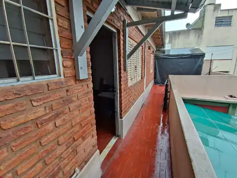 Depto Tipo Casa 2 ambientes con 1 baño