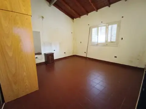 Depto Tipo Casa en Alquiler de 2 ambientes