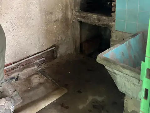 VENTA CASA ESQUINA A RECICLAR , SAN NICOLAS