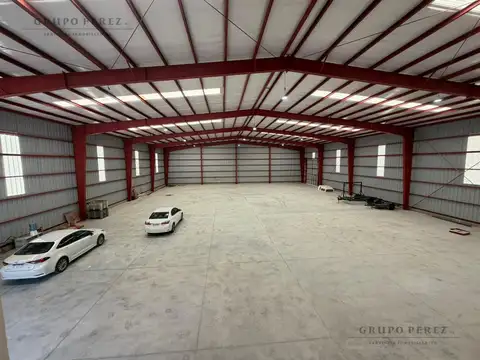 Galpón / Deposito 1.400 m² en Parque Industrial Plátanos -  Berazategui - ALQUILER