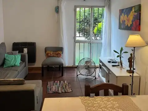 Departamento 5 ambientes con 2 baños