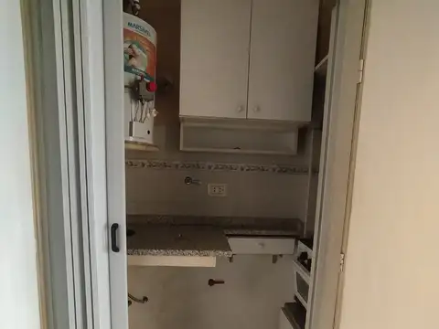 Oficina en Alquiler al Norte