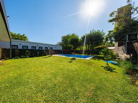 Casa en Venta al Este