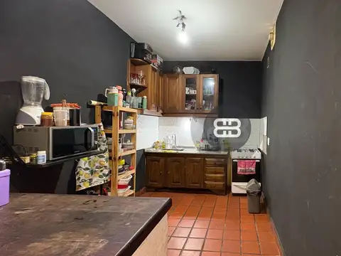 Casa en Alquiler con 2 cocheras