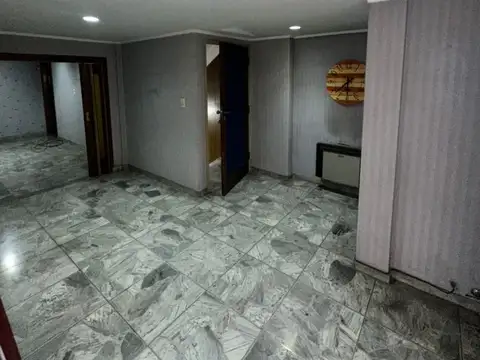 Casa en Alquiler con 1 cochera