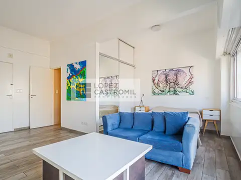 IMPECABLE PISO ALTO! TODO A NUEVO! ESPECTACULAR VISTA ABIERTA AL RÍO! Todo luz y sol! Vig24hs! ÚNICO! OPORT!