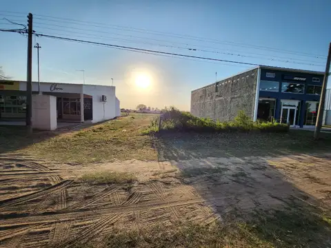  SALEN A LA VENTA 2 TERRENOS UNO CON SALIDA RUTA 1 KM 71,1 Y EL OTRO DETRAS ( CAYASTA )