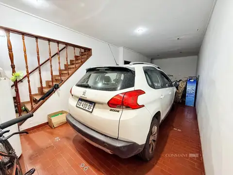 Depto Tipo Casa en Venta de 4 ambientes