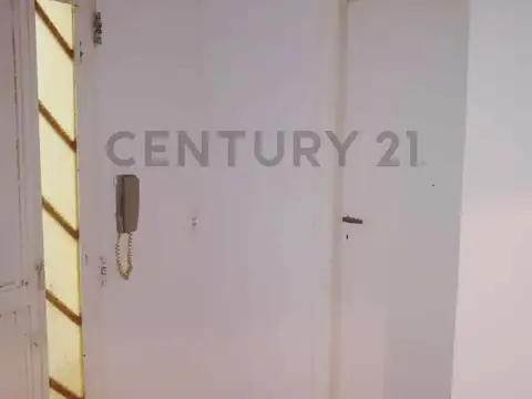 Departamento en Alquiler en Banfield, $ 450.000