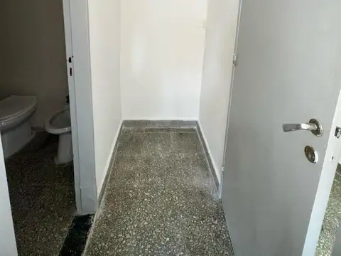 Departamento en Alquiler en Republica De La Sexta, $ 370.000