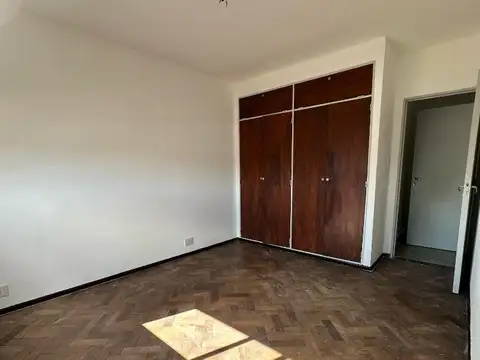 Departamento en Alquiler en República De La Sexta, $ 350.000