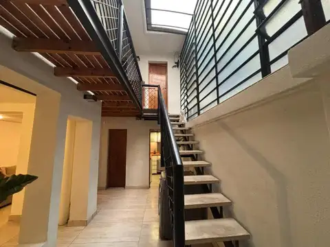 Depto Tipo Casa en Venta de 4 ambientes