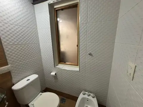Depto Tipo Casa en Venta 100 años