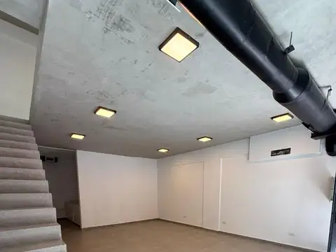 Local en Alquiler en Villa Luro, USD 2.800