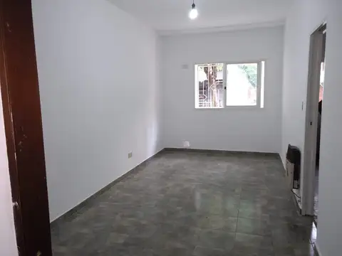 Cochabamba 1469 , Piso 00