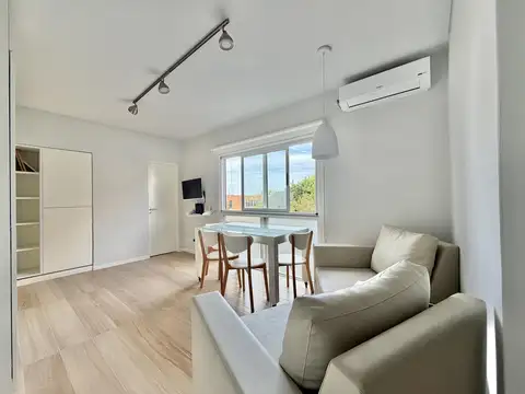 Monoambiente en venta en Olivos sobre Libertador - Reciclado a nuevo - Ideal inversión.