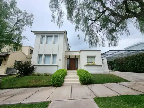 Casa en alquiler