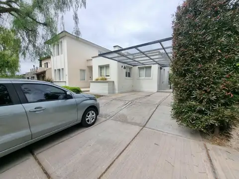 Casa en Alquiler 17 años
