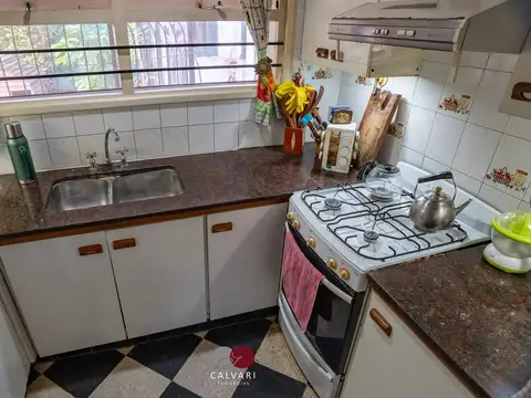 Joaquin V Gonzalez al 2200