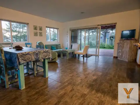 Casa en Venta - 2 Dormitorios 1 Baño - 500mts - Balneario Mar Chiquita